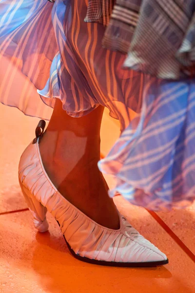 Look 9